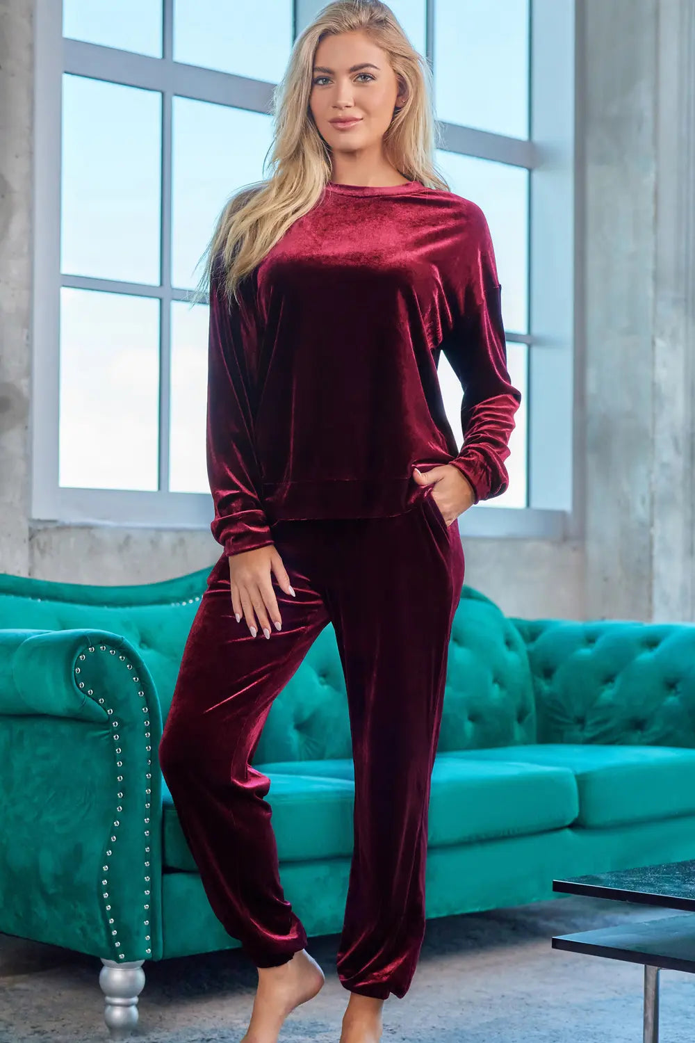 Cozy Sweatpants and Shirt Lounge Suit - EasyApparels