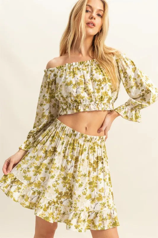 Beautiful Floral Cold Shoulder Ruffle Top and Skirt Set - EasyApparels