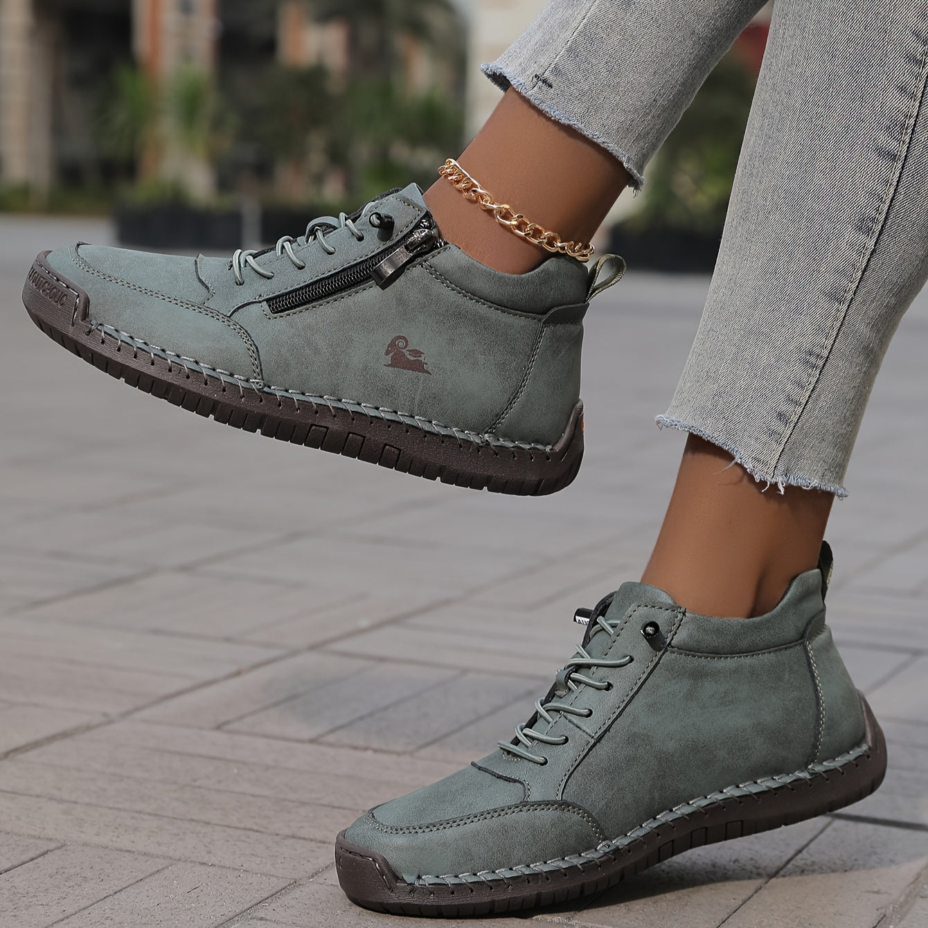 Comfortable Women's Arch Supportive Walking Shoes