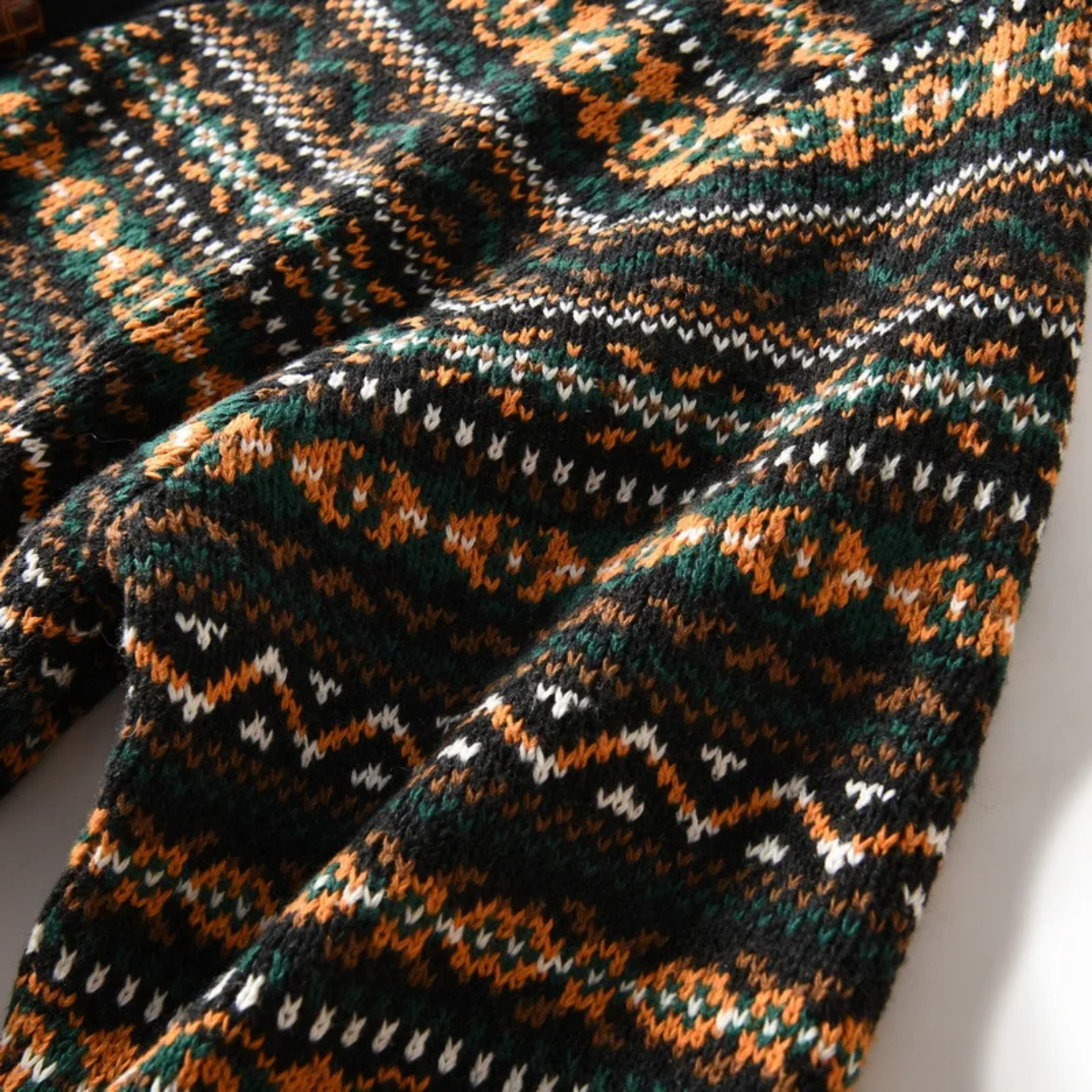 Classic Mens Knit Patterned Button Cardigan Sweater