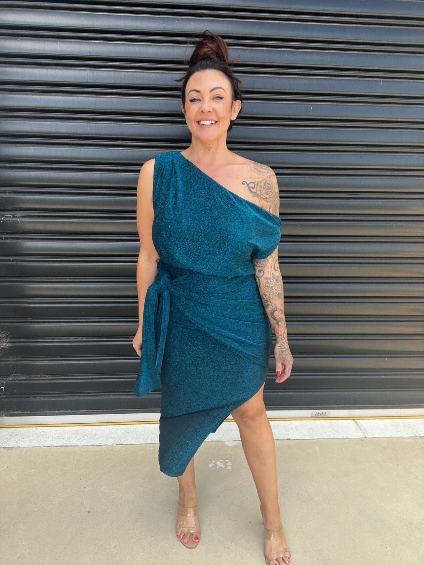 Chic One Shoulder Midi Dress with Side Slit