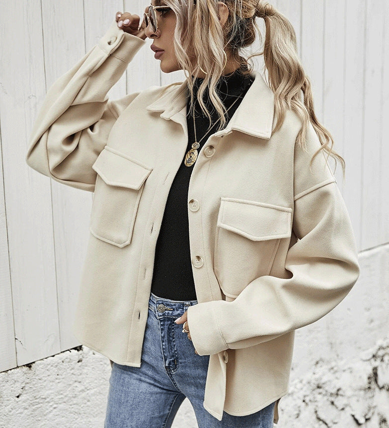 Cozy Women's Oversized Jacket with Big Pockets