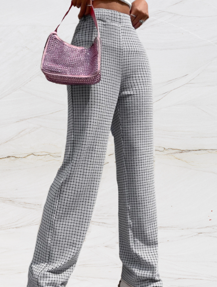 Ladies Classic Fit Checked Trousers