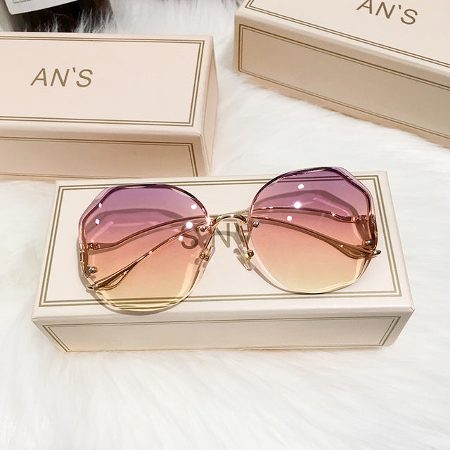 Trendy Womens Sunglasses - Chic Gradient Style