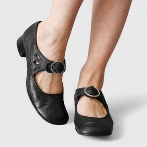 Stylish Women's Heeled Shoes - Vossary