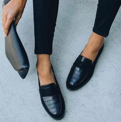 Comfortable Slip On Crocodile Shoes for Women - Vossary