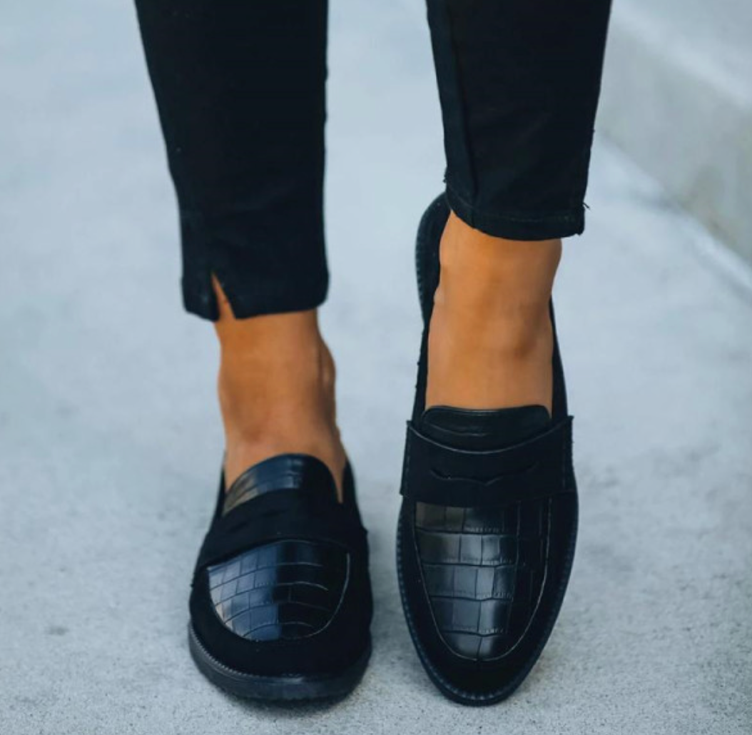 Comfortable Slip On Crocodile Shoes for Women