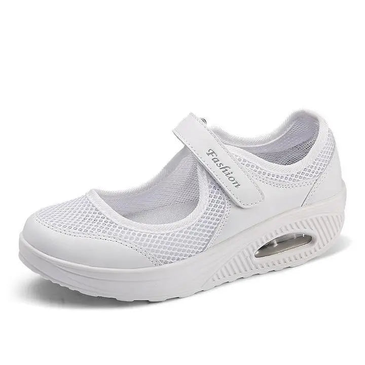 Lightweight Airy Sports Shoes for Women