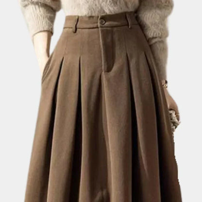 Classic Chic Women's Flowy Skirt