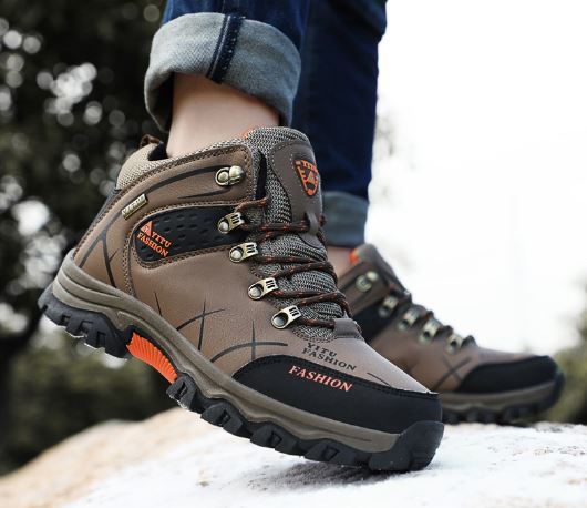 Lightweight Mens Hiking Boots - Ankle High Breathable Outdoor - Luxicro