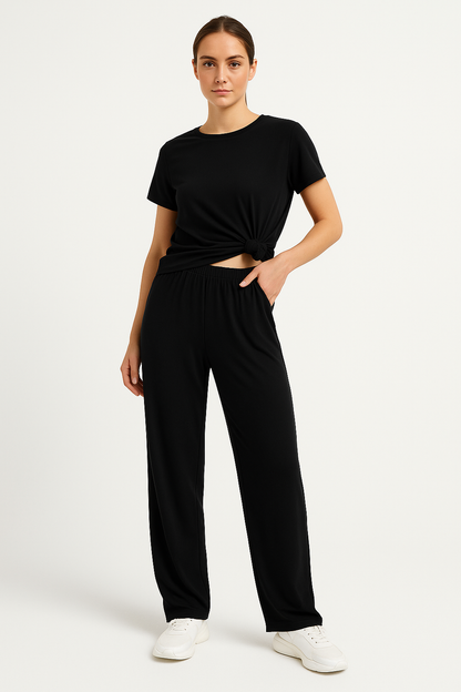 Comfy Women's Lounge Set with Short Top and Wide Leg Pants