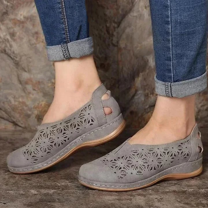 Chic Cut-Out Slip-On Shoes for Women – Effortless Style & Comfort