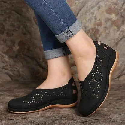 Elegant Women's Slip-On Loafers - Comfortable Low Heel Shoes