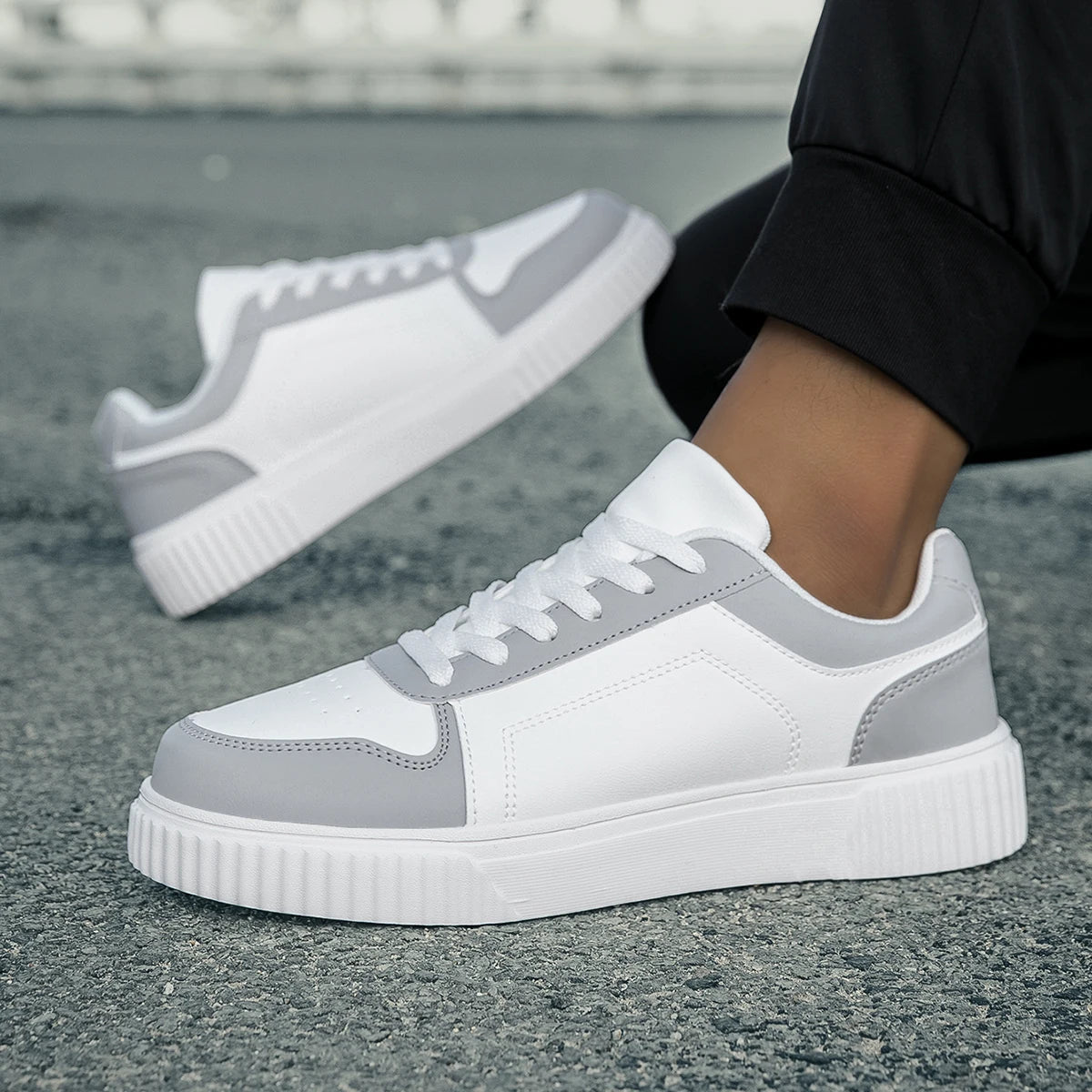 Comfy Women's Sneakers with Good Grip and Soft Insoles
