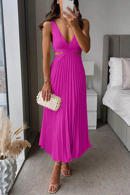 Ladies Long Flowing Pleated Dress