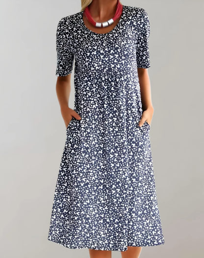 Comfortable Sleeveless Summer Vee Dress