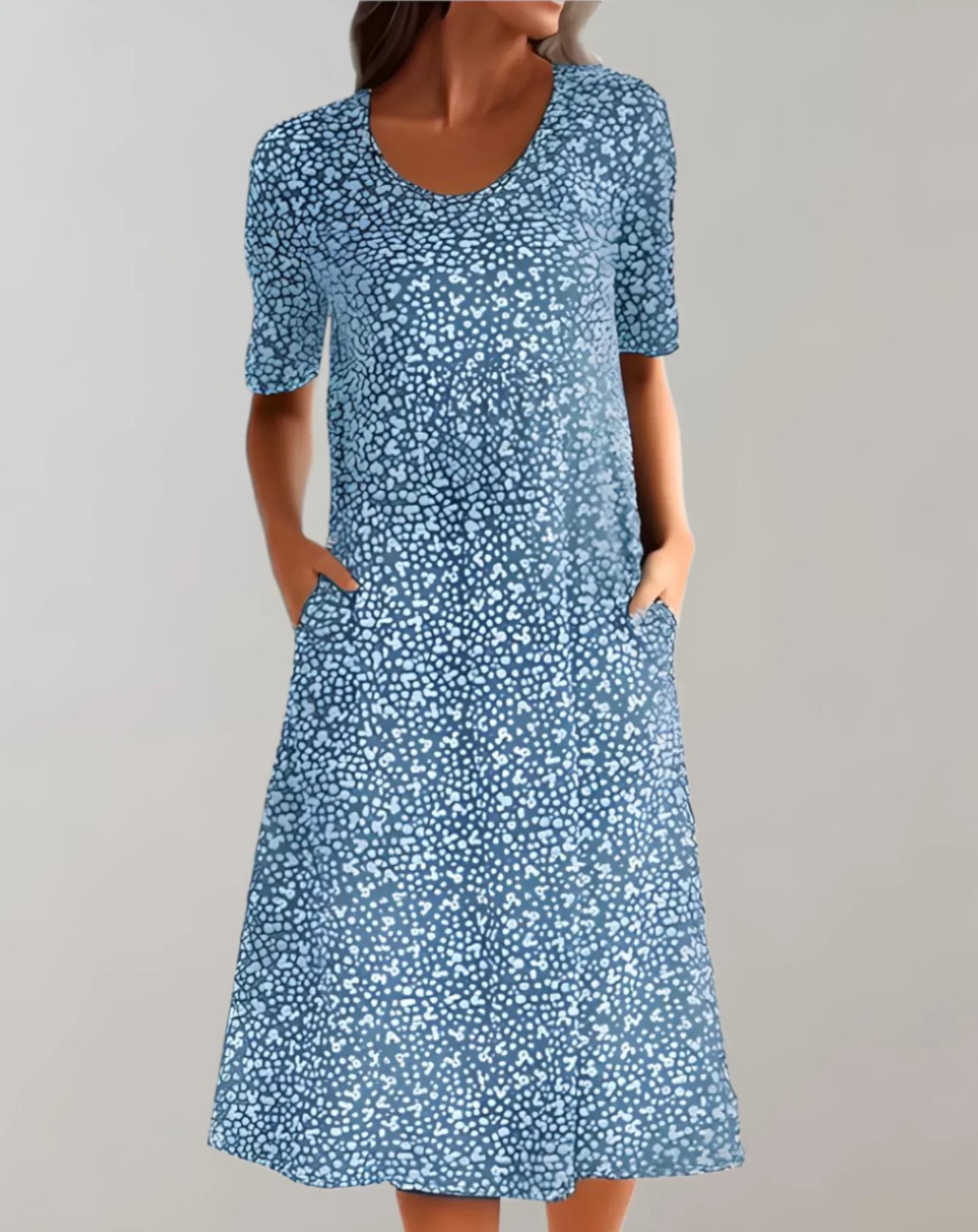 Comfortable Sleeveless Summer Vee Dress