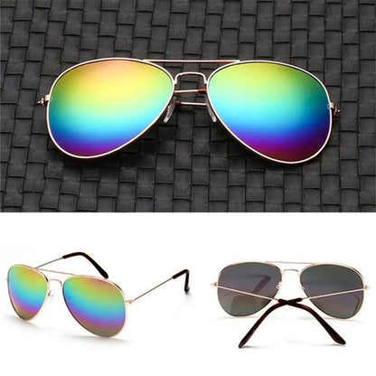 Trendy Pilot Sunglasses for Women - Silver Mirror Shades