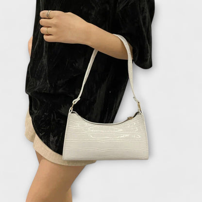 Sleek Faux Leather Shoulder Bag for Everyday Use