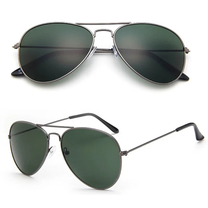 Trendy Pilot Sunglasses for Women - Silver Mirror Shades