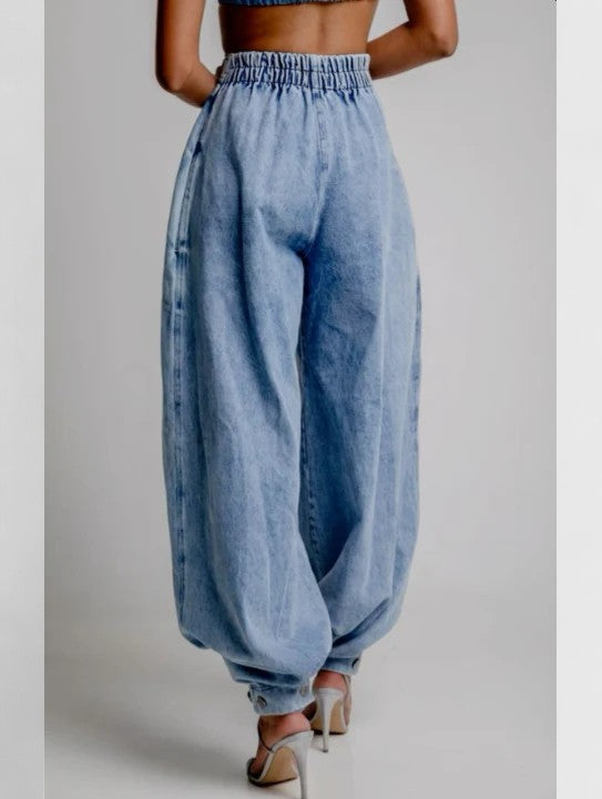 Trendy Jeans for Any Event - Vossary