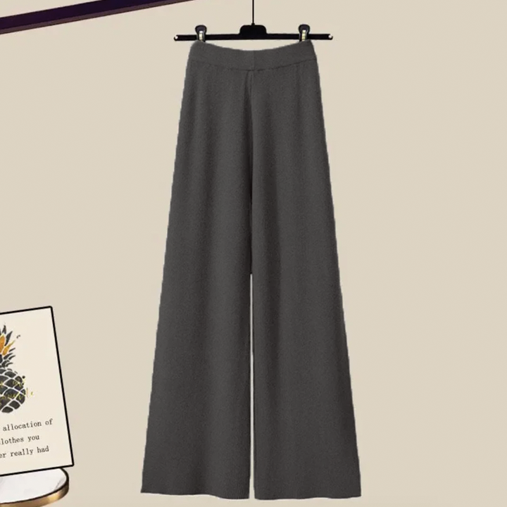 Cozy Women's 3-Piece Knit Set