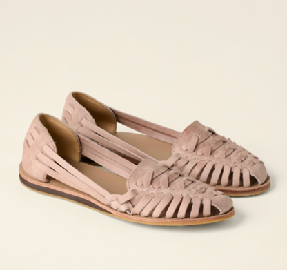 Comfortable Women's Shoes with Cushioned Insoles and Supportive Fit