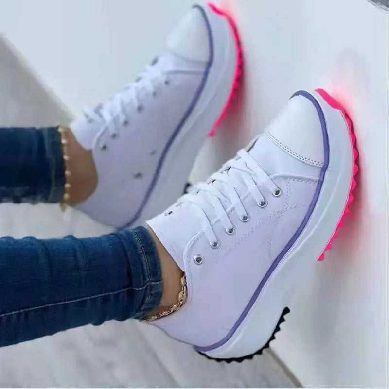Women's Classic Comfortable Lace Sneakers - EasyApparels