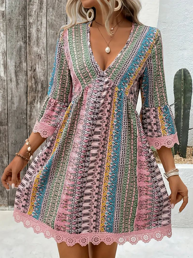 Floral V-Neck Summer Dress with Lace Trim