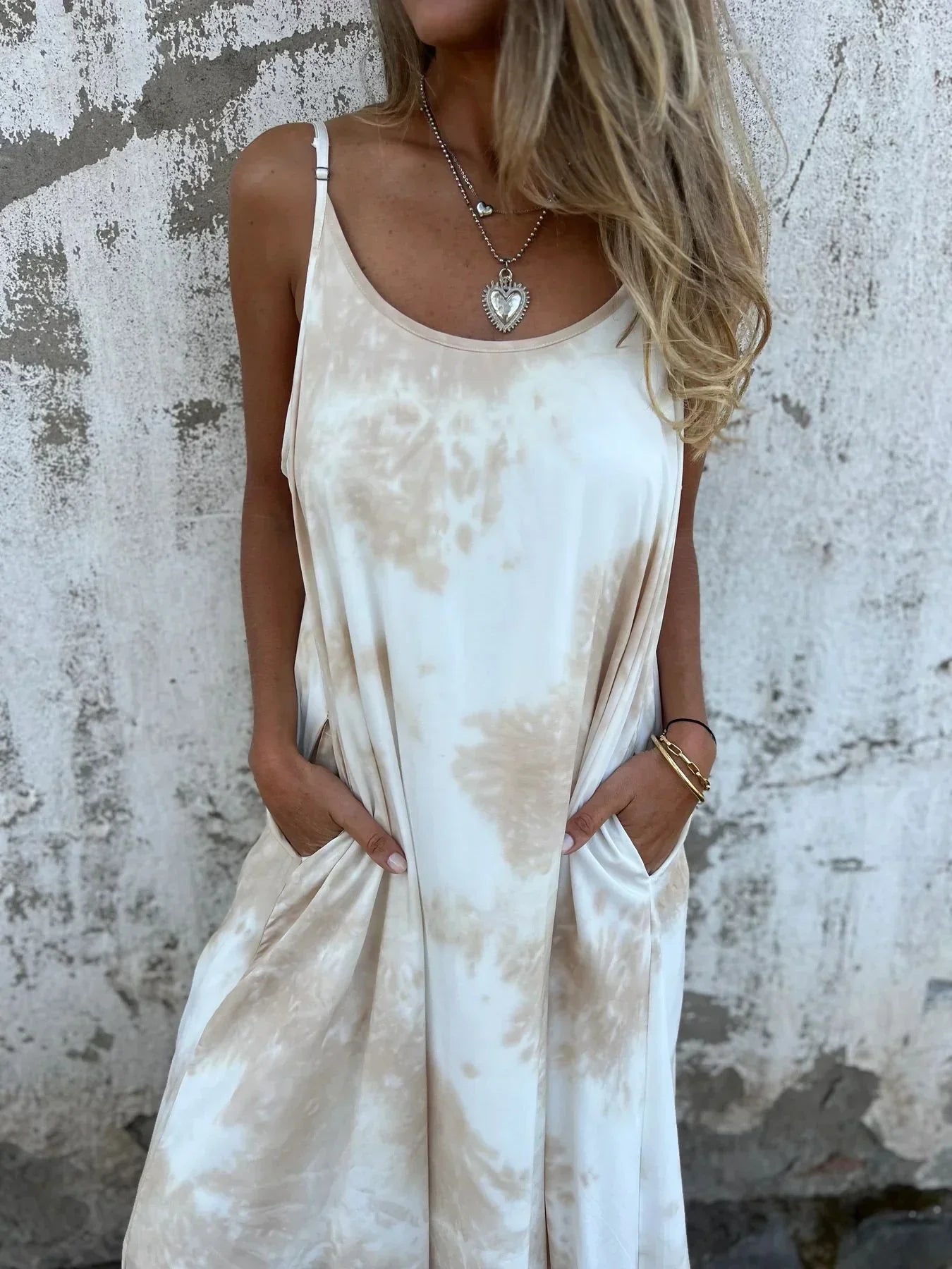 Comfortable Flowy Maxi Dress with Pockets