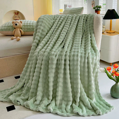 Soft Quilted Throw Blanket With Thick Plush Design
