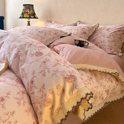 Elegant Rose Patterned Bed Sheet Set