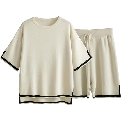 Cozy Women's Sweater Set with Soft Ribbed Trim