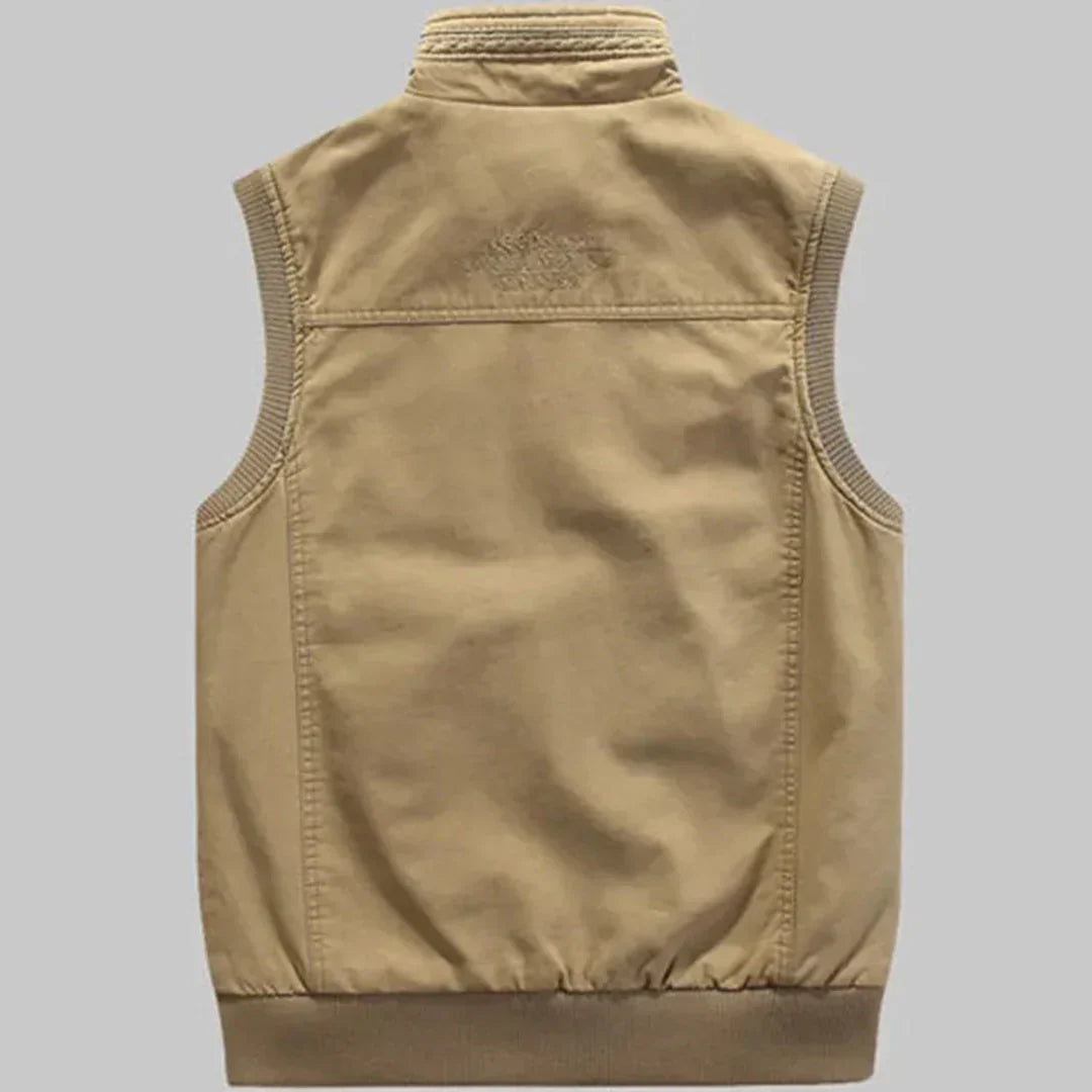 Practical Mens Vest with Lots of Pockets