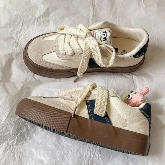 Classic Women's Low Top Casual Shoes - Luxicro