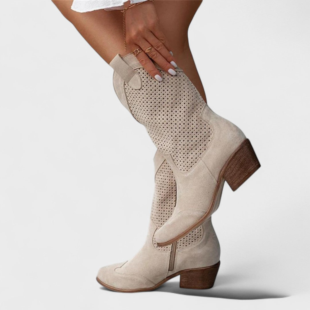 Maia | Stylish Cozy Ankle Boots