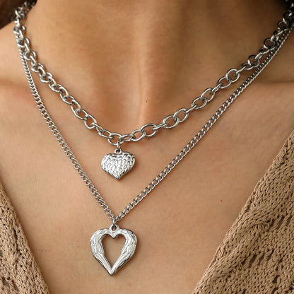 Lovely Angel Heart Pendant Set