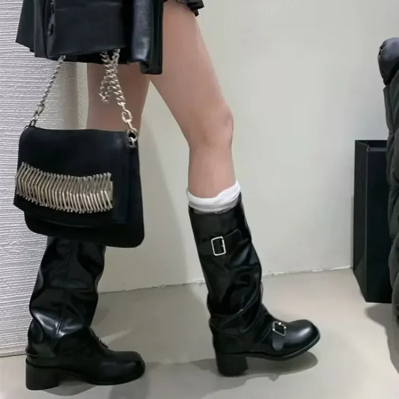 Tall Women's Leather Platform Boots for Winter - Luxicro