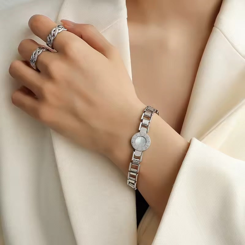 Shining Circle Silver Bracelet