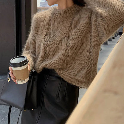 Cozy Women's Wool Cable Knit Sweater