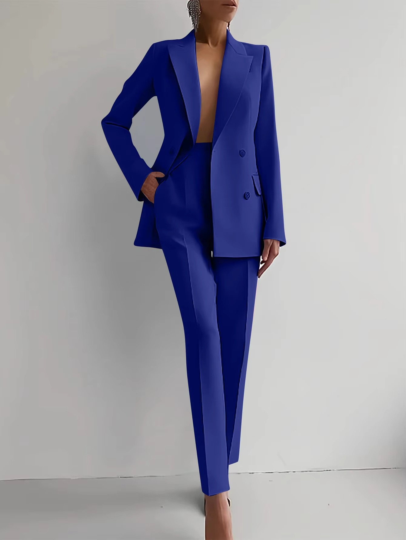 Classic 2-Piece Business Suit for Women