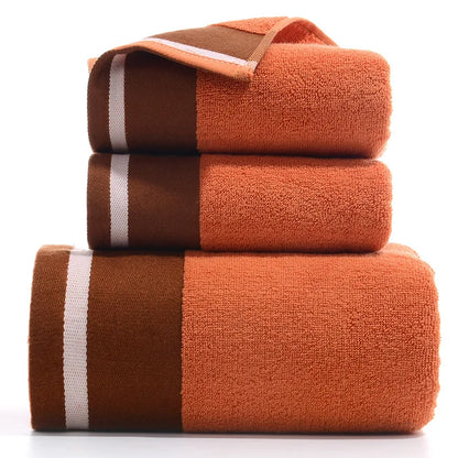 Contemporary Cotton Bath Towel Set With Plush Texture
