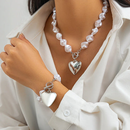 Classic White Pearl Necklace Set