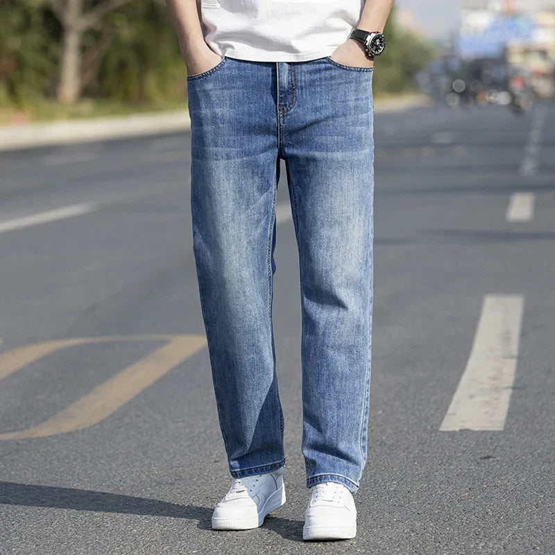Comfortable Mens Regular Fit Stretch Jeans