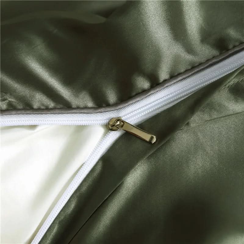 Luxurious Silk Bedding Set With Glossy Finish