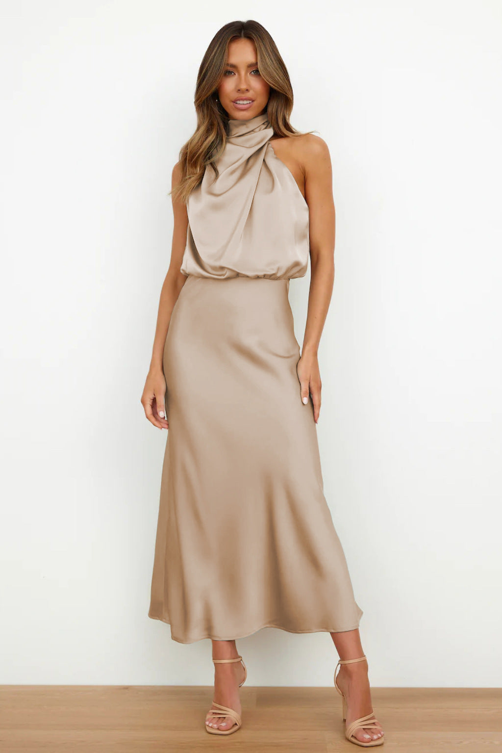 Luxurious Evening Maxi Dress - Vossary