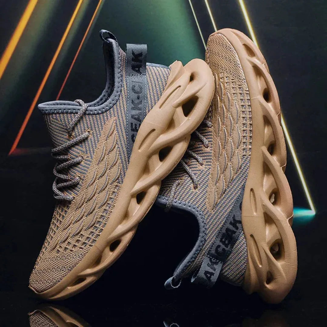Fashionable Mesh Running Shoes - EasyApparels