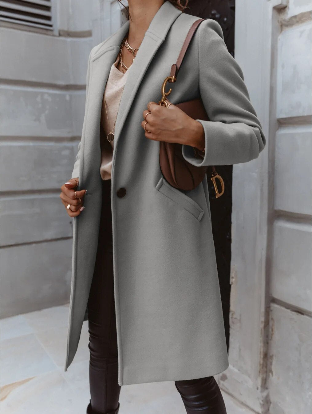 Ladies Classic Fit Wool Coat Button Front