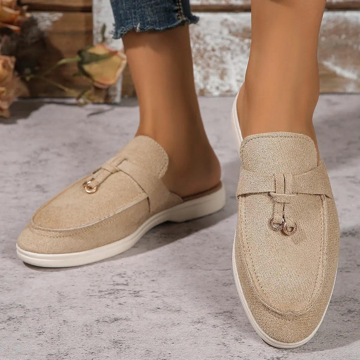 Easy Fit Women's Sneakers - Soft Everyday Shoes
