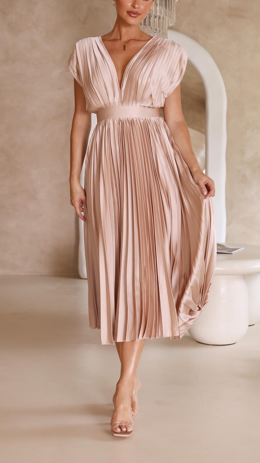 Elegant Flowy Long Dress